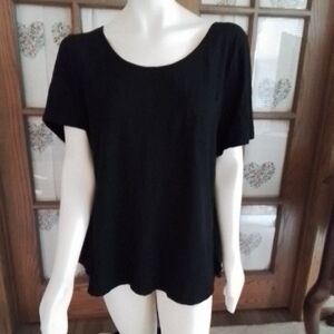 Lane Bryant NWOT 100% cotton short sleeve top, black, size 2X.